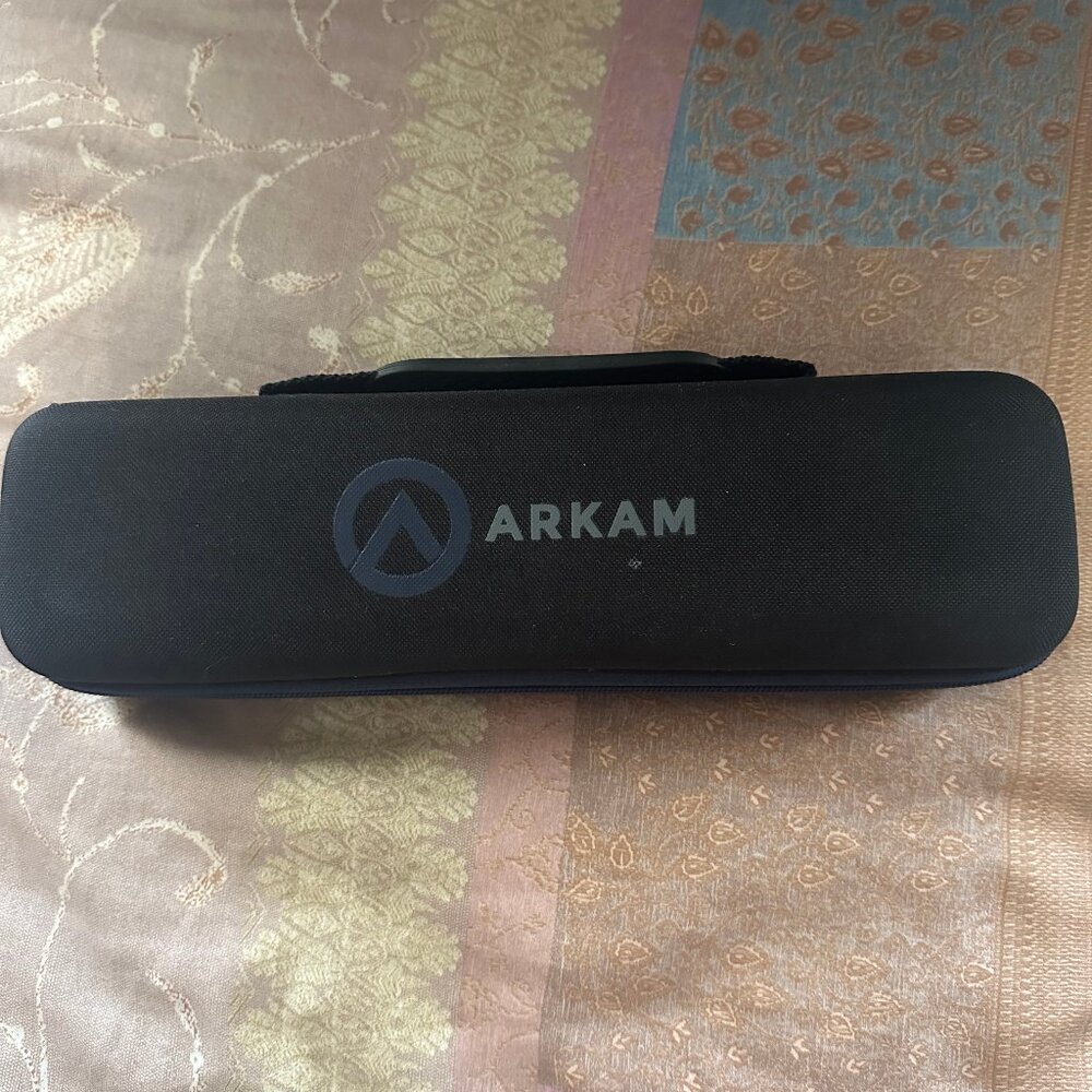 Brand NEW arkam Bear Straightener